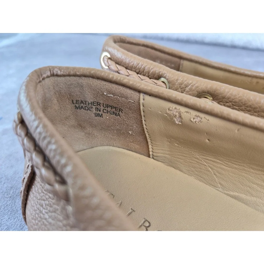 Talbots Womens Tan Pebbled Leather Tassel Driving Loafers Moc Toe Flats Size 9M